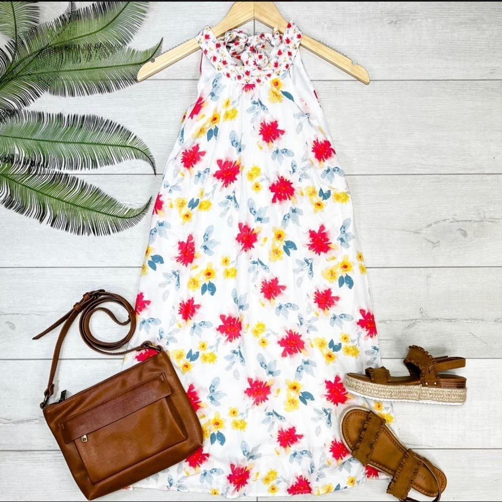 Andree by Unit floral halter dress 🌼👗